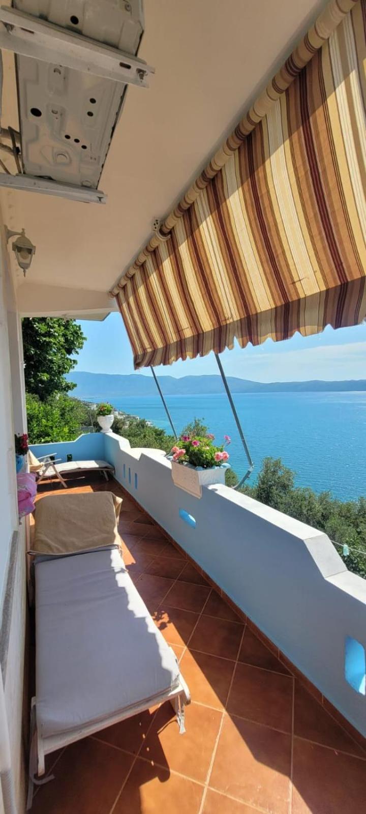 Vila Pashaj Vlorë Buitenkant foto